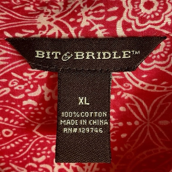 Bit & Bridle Women’s Lightweight Button Up Shirt Long Sleeves w/ Roll Tab XL - Picture 2 of 9